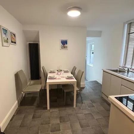 New Flat In Lytham St Annes - Sleeps 4 Apartment Exterior photo